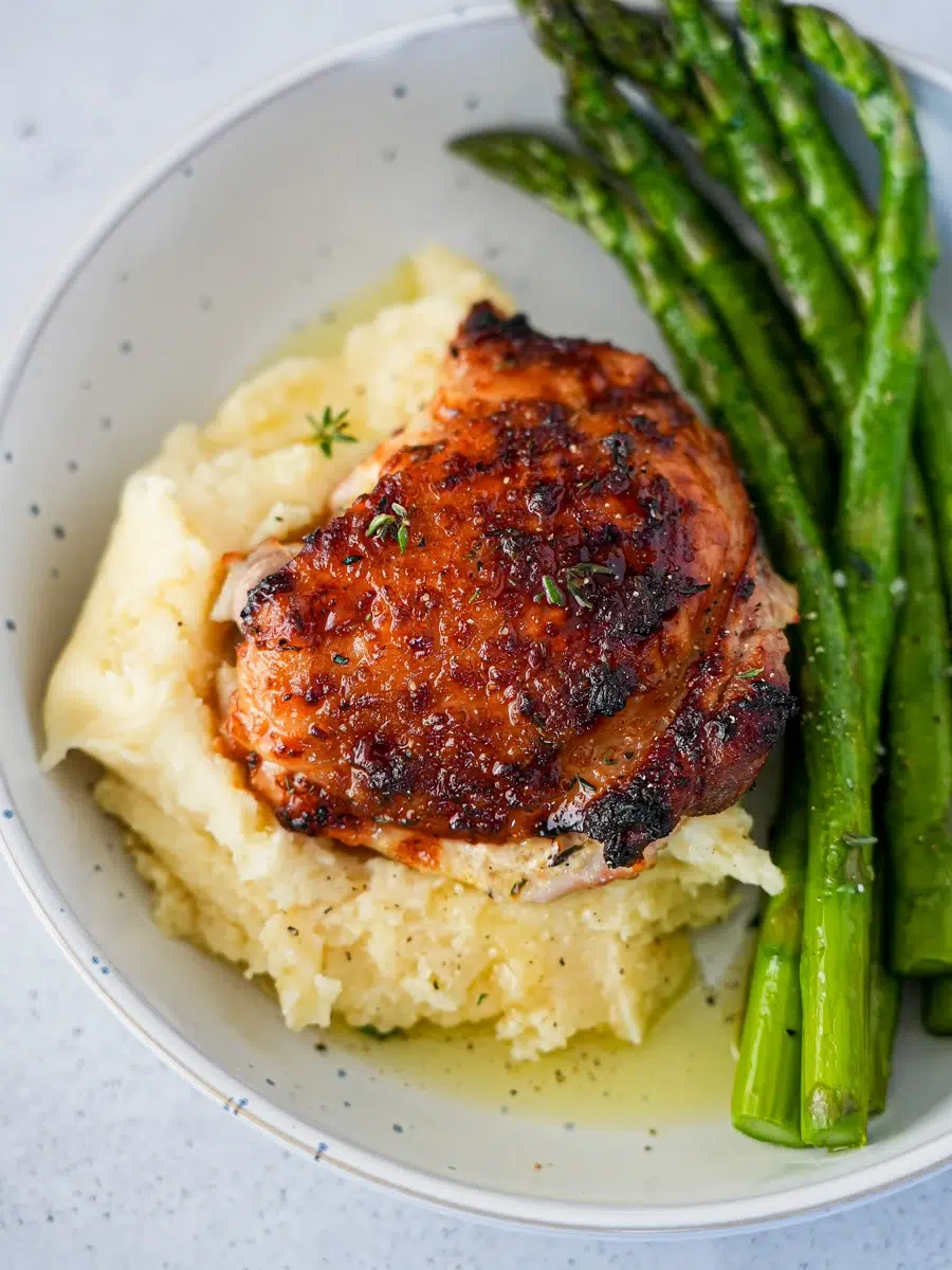 Garlic Butter Chicken Thighs